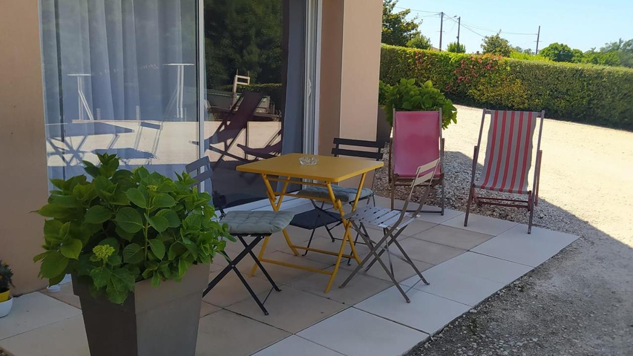 A Tous Vents Hotel La Roche-Chalais Екстериор снимка