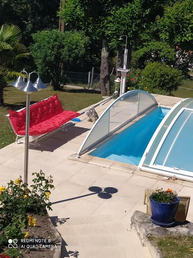 A Tous Vents Hotel La Roche-Chalais Екстериор снимка